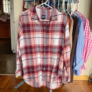 GAP Women Multi Color Plaid Flannel Button Down Shirt